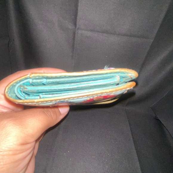 Colorful Graphic Wallet - Picture 11 of 13